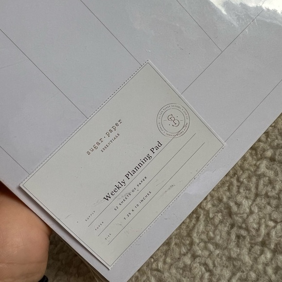 Sugar Paper Essential Weekly Planning Pad | Pink - Picture 5 of 7